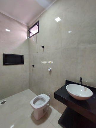 Imagem Casa com 2 Quartos à Venda, 102 m²