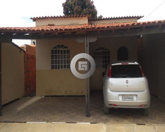 Imagem Casa com 3 Quartos à Venda,  em Centro Comunitario - Jaíba
