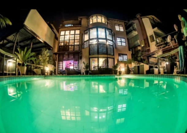 Imagem Casa com 4 Quartos à Venda, 435 m² em Itaipu - Niterói