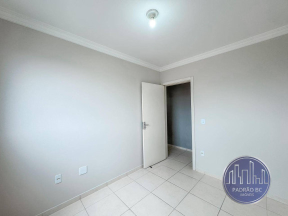 Imagem Apartamento com 2 Quartos à Venda, 55 m² em Areias - Camboriú Imagem Apartamento com 2 Quartos à Venda, 55 m² em Areias - Camboriú