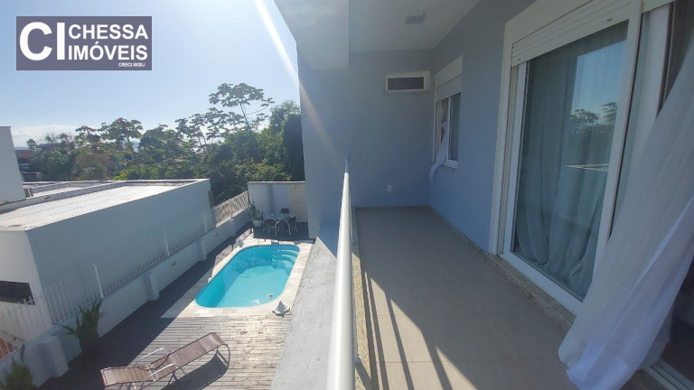 Imagem Sobrado com 3 Quartos à Venda, 527 m² em Cabeçudas - Itajaí
