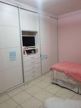 Imagem Casa com 3 Quartos à Venda, 192 m² em Campo Grande - Rio De Janeiro Imagem Casa com 3 Quartos à Venda, 192 m² em Campo Grande - Rio De Janeiro