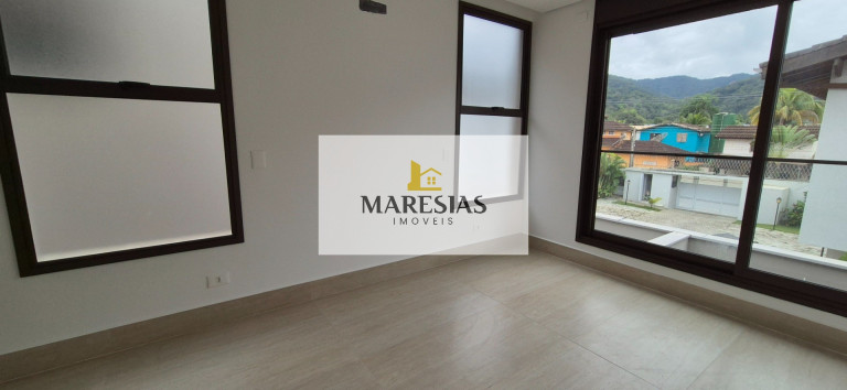 Imagem Casa com 4 Quartos à Venda, 260 m² em Juquehy - São Sebastião Imagem Casa com 4 Quartos à Venda, 260 m² em Juquehy - São Sebastião