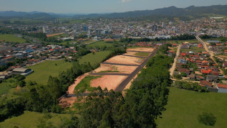 Imagem Terreno à Venda, 390 m² em Braço Do Norte - Braço Do Norte