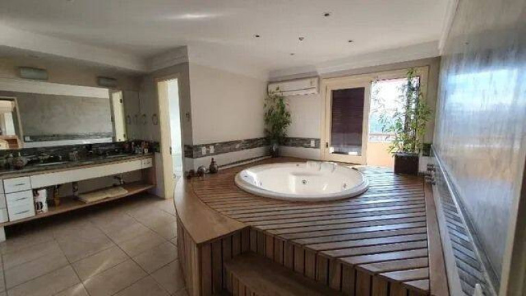 Apartamento com 1 Quarto à Venda, 85 m² em Independência - Porto Alegre