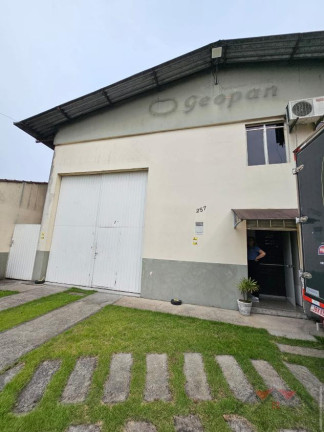 Imagem Galpão à Venda, 1.121 m² em Bom Retiro - Joinville Imagem Galpão à Venda, 1.121 m² em Bom Retiro - Joinville