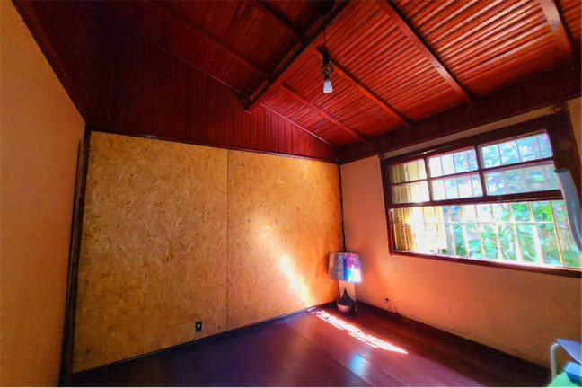 Imagem Casa com 4 Quartos à Venda, 165 m² em Jardim Petrópolis - São Paulo Imagem Casa com 4 Quartos à Venda, 165 m² em Jardim Petrópolis - São Paulo