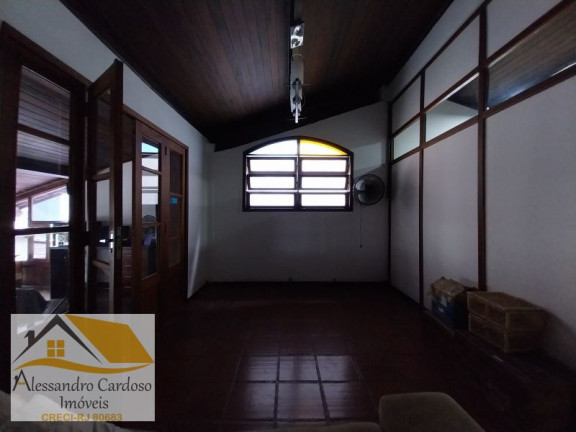 Imagem Casa com 5 Quartos à Venda, 145 m² em Charitas - Niterói