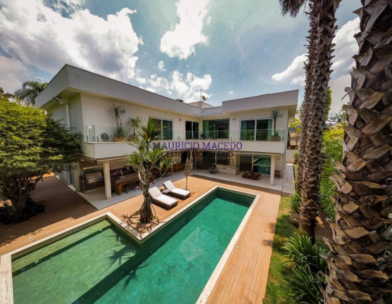 Imagem Casa com 4 Quartos à Venda, 840 m² em Alphaville Residencial Um - Barueri Imagem Casa com 4 Quartos à Venda, 840 m² em Alphaville Residencial Um - Barueri
