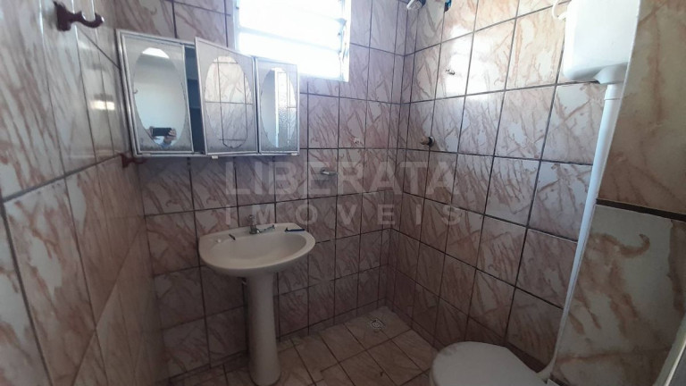 Imagem Sobrado com 6 Quartos à Venda, em Gravatá - Navegantes Imagem Sobrado com 6 Quartos à Venda, em Gravatá - Navegantes