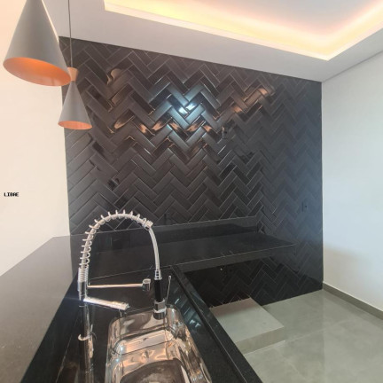 Imagem Casa com 3 Quartos à Venda, 170 m² em Lívia Iii - Botucatu