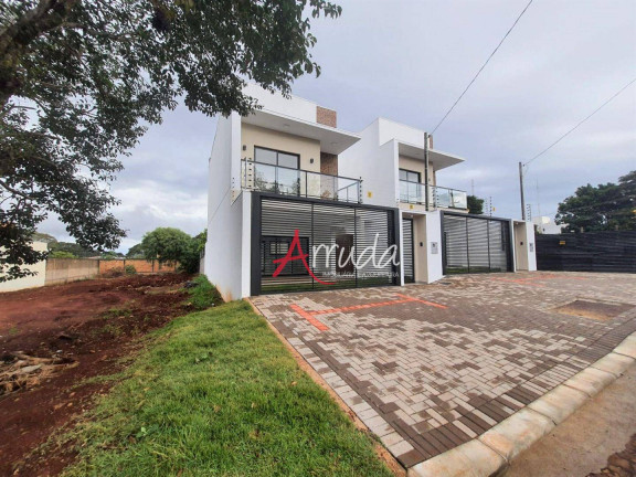 Imagem Sobrado com 3 Quartos à Venda, 133 m² em Canadá - Cascavel