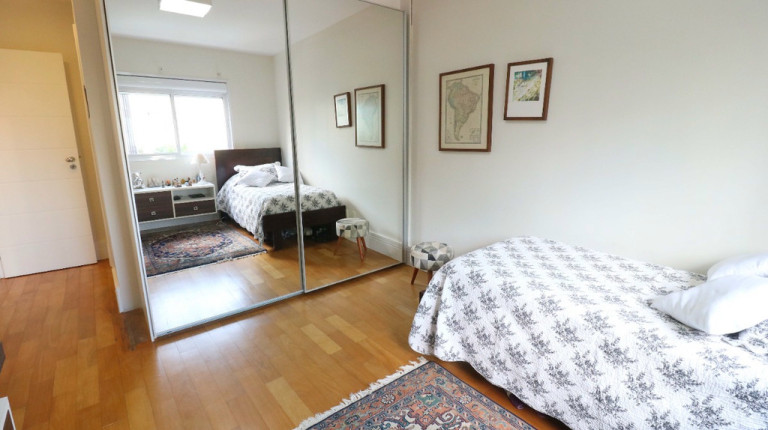 Imagem Apartamento com 3 Quartos à Venda, 240 m² em Cidade Monções - São Paulo Imagem Apartamento com 3 Quartos à Venda, 240 m² em Cidade Monções - São Paulo