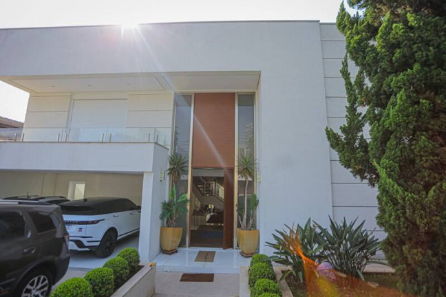 Imagem Casa com 4 Quartos à Venda, 525 m² em Alphaville Residencial Dois - Barueri Imagem Casa com 4 Quartos à Venda, 525 m² em Alphaville Residencial Dois - Barueri