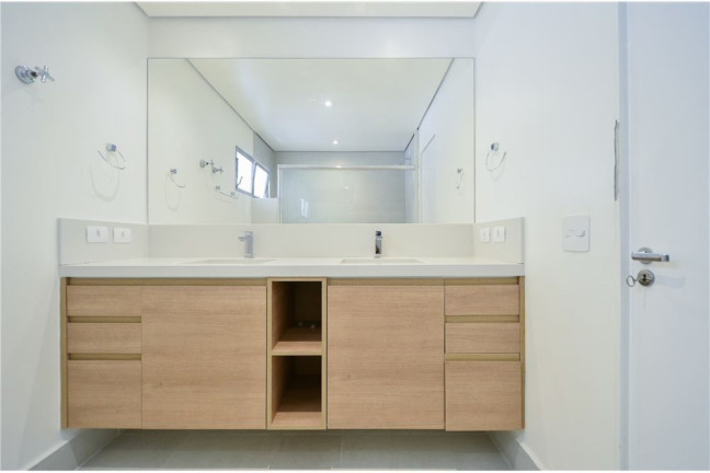 Imagem Apartamento com 3 Quartos à Venda, 137 m² em Itaim Bibi - São Paulo