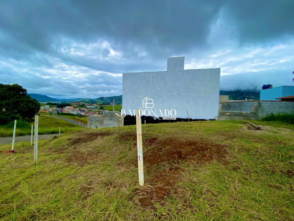 Imagem Terreno à Venda, 200 m² em Centro - Extrema Imagem Terreno à Venda, 200 m² em Centro - Extrema