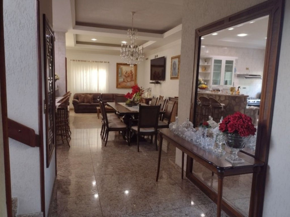 Imagem Sobrado com 4 Quartos à Venda, 426 m² em Centro - Mogi Das Cruzes Imagem Sobrado com 4 Quartos à Venda, 426 m² em Centro - Mogi Das Cruzes