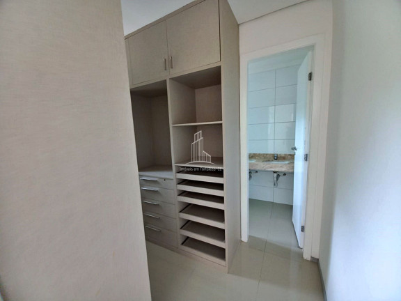 Imagem Casa com 3 Quartos à Venda, 156 m² em Centro - Eusébio Imagem Casa com 3 Quartos à Venda, 156 m² em Centro - Eusébio