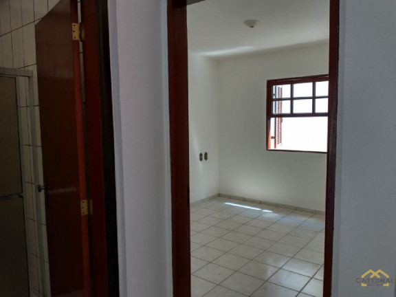 Imagem Sobrado com 2 Quartos à Venda, 159 m² em Vila Galvão - Jundiaí Imagem Sobrado com 2 Quartos à Venda, 159 m² em Vila Galvão - Jundiaí