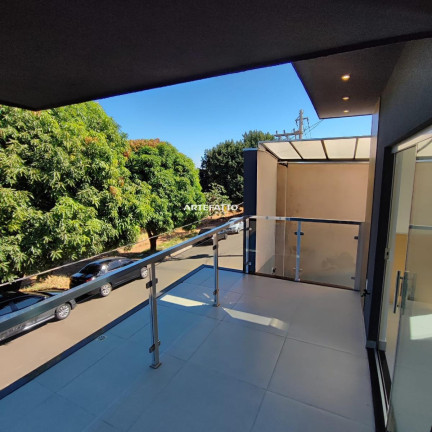 Sobrado com 2 Quartos à Venda, 130 m²