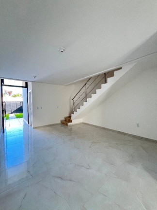 Imagem Casa com 4 Quartos à Venda, 162 m² em Edson Queiroz - Fortaleza Imagem Casa com 4 Quartos à Venda, 162 m² em Edson Queiroz - Fortaleza