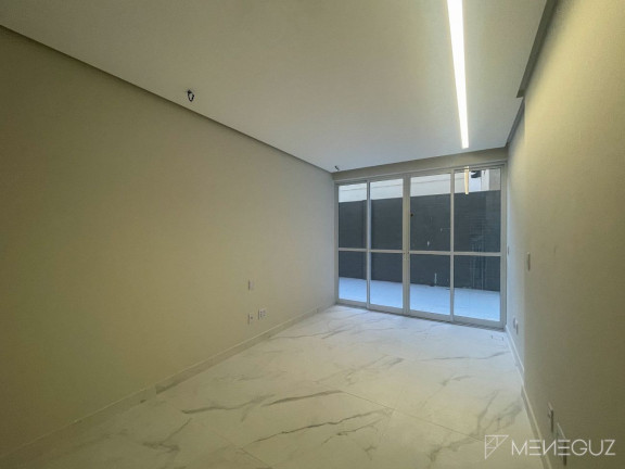 Imagem Apartamento com 3 Quartos à Venda, 245 m² em Centro - Guarapari Imagem Apartamento com 3 Quartos à Venda, 245 m² em Centro - Guarapari