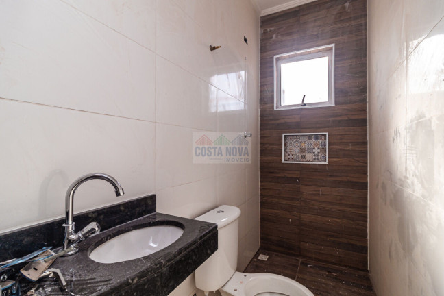 Imagem Casa com 2 Quartos à Venda, 60 m² em Guilhermina - Praia Grande Imagem Casa com 2 Quartos à Venda, 60 m² em Guilhermina - Praia Grande