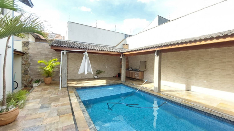 Imagem Casa com 3 Quartos à Venda, 327 m² em Independência - São Bernardo Do Campo Imagem Casa com 3 Quartos à Venda, 327 m² em Independência - São Bernardo Do Campo