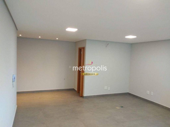 Sala Comercial à Venda, 38 m² em Vila Bastos - Santo André