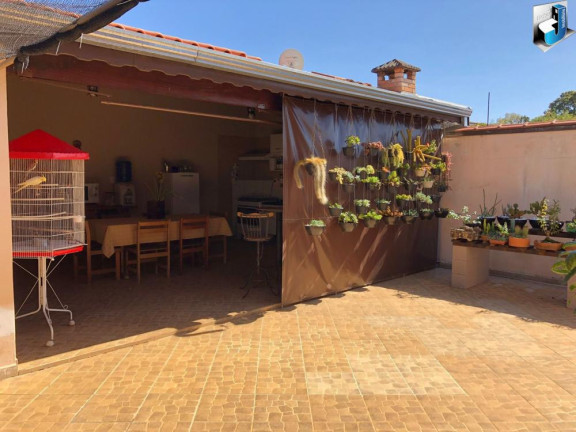 Imagem Casa com 3 Quartos à Venda, 181 m² em Jardim Saba - Tatuí