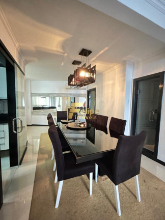 Imagem Imóvel com 3 Quartos à Venda, 145 m² em Praia Da Costa - Vila Velha Imagem Imóvel com 3 Quartos à Venda, 145 m² em Praia Da Costa - Vila Velha