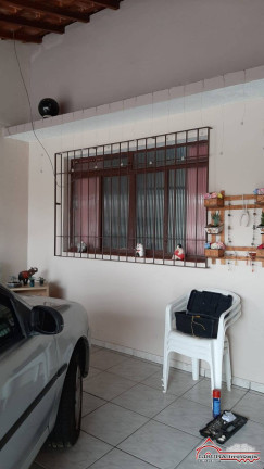 Imagem Casa com 3 Quartos à Venda, em Jardim Santa Maria - Jacareí Imagem Casa com 3 Quartos à Venda, em Jardim Santa Maria - Jacareí