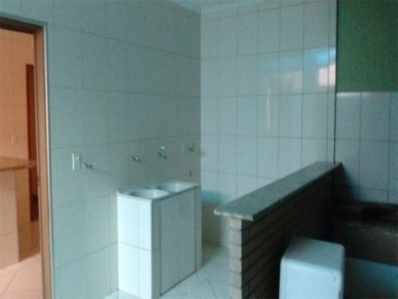 Imagem Sobrado com 4 Quartos à Venda,  em Res. De Ville - São José Dos Campos