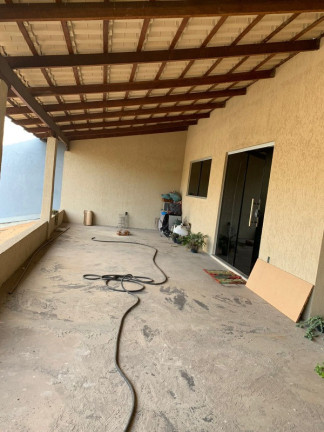 Imagem Casa com 4 Quartos à Venda, 360 m² em Retiro - Contagem