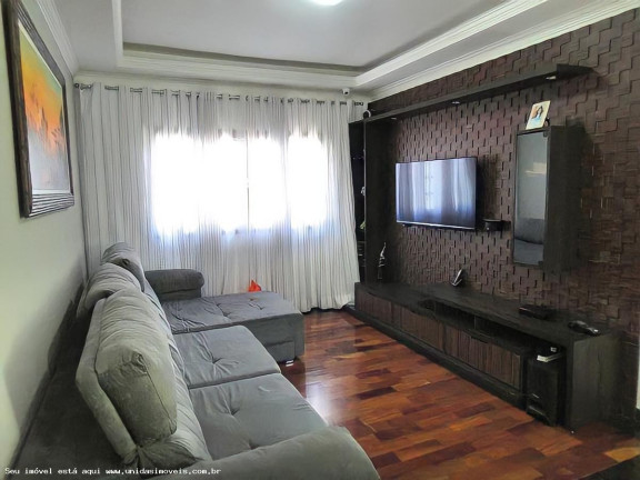 Casa com 3 Quartos à Venda, 147 m² em Vila Romano - São Paulo