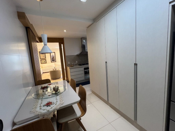 Imagem Apartamento com 4 Quartos à Venda, 224 m² em Setor Marista - Goiânia
