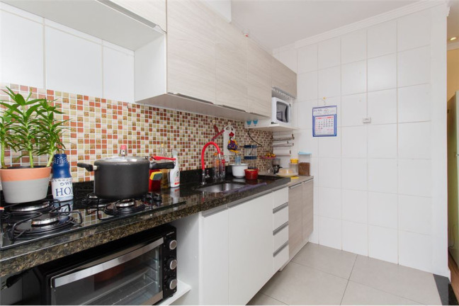 Imagem Imóvel com 2 Quartos à Venda, em Vila Antonieta - São Paulo Imagem Imóvel com 2 Quartos à Venda, em Vila Antonieta - São Paulo