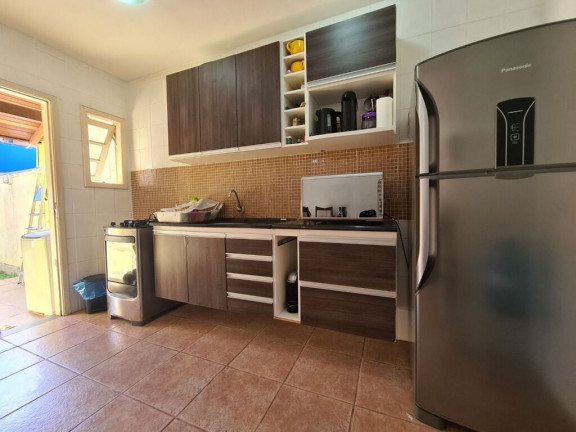 Imagem Casa com 2 Quartos à Venda, 95 m² em Hípica - Porto Alegre