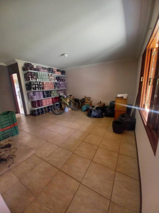 Imagem Casa com 2 Quartos à Venda, 800 m² em Cascatinha - Nova Friburgo