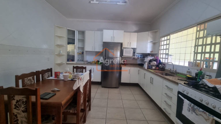 Imagem Casa com 2 Quartos à Venda, 180 m² em Parque Jardim Murayama - Mogi Mirim Imagem Casa com 2 Quartos à Venda, 180 m² em Parque Jardim Murayama - Mogi Mirim