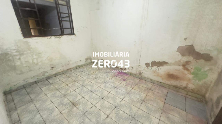 Imagem Casa com 5 Quartos à Venda, 200 m² em Conjunto Habitacional Maria Cecília Serrano De Oliveira - Londrina Imagem Casa com 5 Quartos à Venda, 200 m² em Conjunto Habitacional Maria Cecília Serrano De Oliveira - Londrina