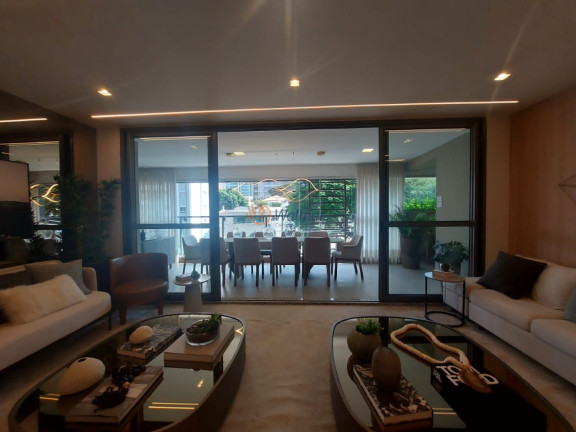 Imagem Imóvel com 4 Quartos à Venda, 157 m² em Cambuí - Campinas Imagem Imóvel com 4 Quartos à Venda, 157 m² em Cambuí - Campinas