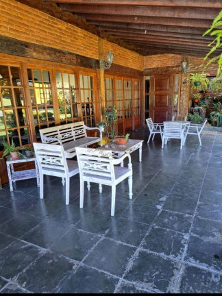 Imagem Casa com 4 Quartos à Venda, 300 m² em Albuquerque - Teresópolis
