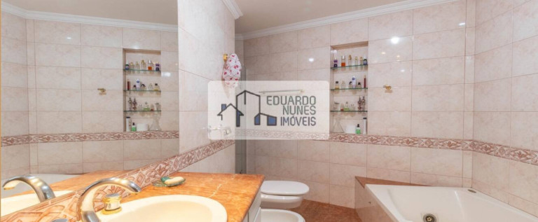 Imagem Apartamento com 4 Quartos à Venda, 307 m² em Lourdes - Belo Horizonte Imagem Apartamento com 4 Quartos à Venda, 307 m² em Lourdes - Belo Horizonte