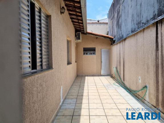 Imagem Casa com 3 Quartos à Venda, 240 m² em Vila Humaitá - Santo André Imagem Casa com 3 Quartos à Venda, 240 m² em Vila Humaitá - Santo André