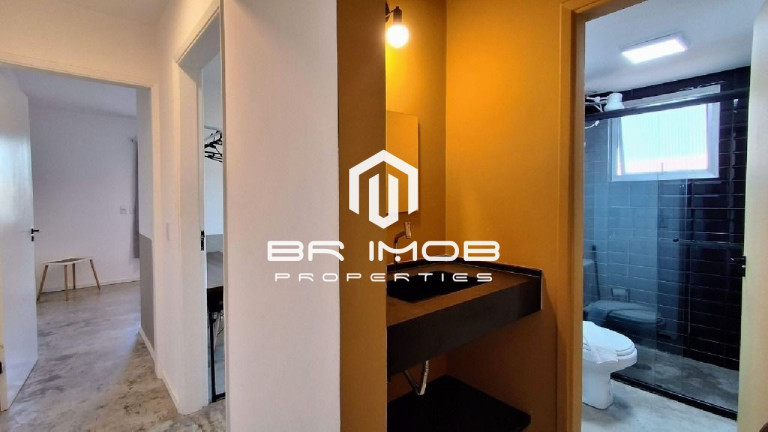 Imagem Imóvel com 2 Quartos à Venda, 65 m² em Pinheiros - São Paulo Imagem Imóvel com 2 Quartos à Venda, 65 m² em Pinheiros - São Paulo