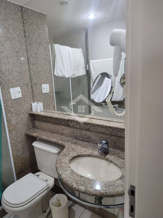 Imagem Apartamento com 2 Quartos à Venda, 65 m² em Barra Da Tijuca - Rio De Janeiro