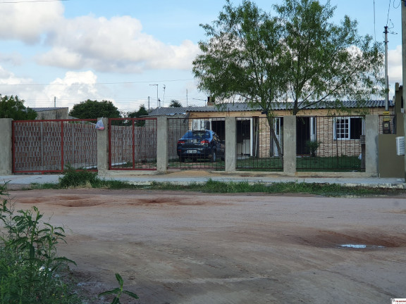 Casa com 2 Quartos à Venda, 110 m² em Balneário Rebello - Tapes
