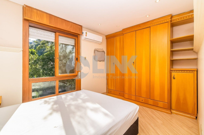 Imagem Imóvel com 2 Quartos à Venda, 134 m² em Petrópolis - Porto Alegre