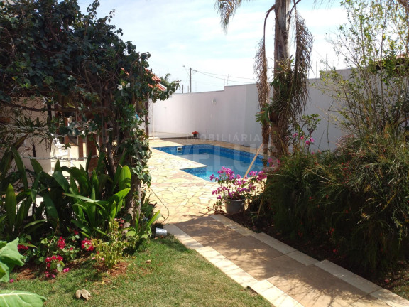 Imagem Casa com 5 Quartos à Venda, 252 m² em Jardim Colombo - Itapetininga Imagem Casa com 5 Quartos à Venda, 252 m² em Jardim Colombo - Itapetininga